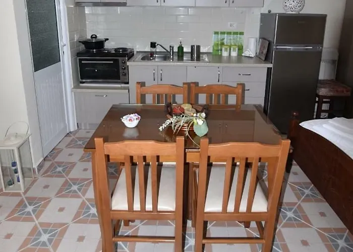 Valis - Lungomare ! Vlorë